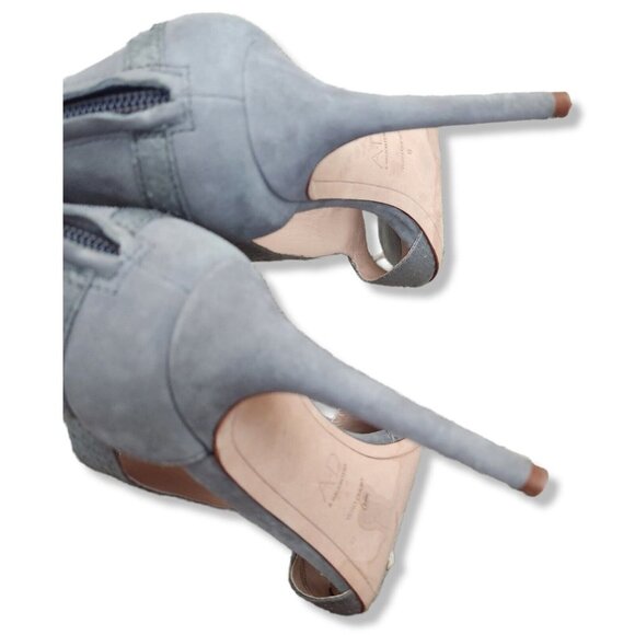 AD & Daughters Armistead Sz 8 Embossed Snake Suede Grey Leather Peep Toe Heels - Picture 10 of 10
